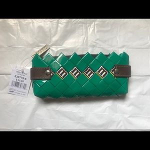 M&M wallet (green)